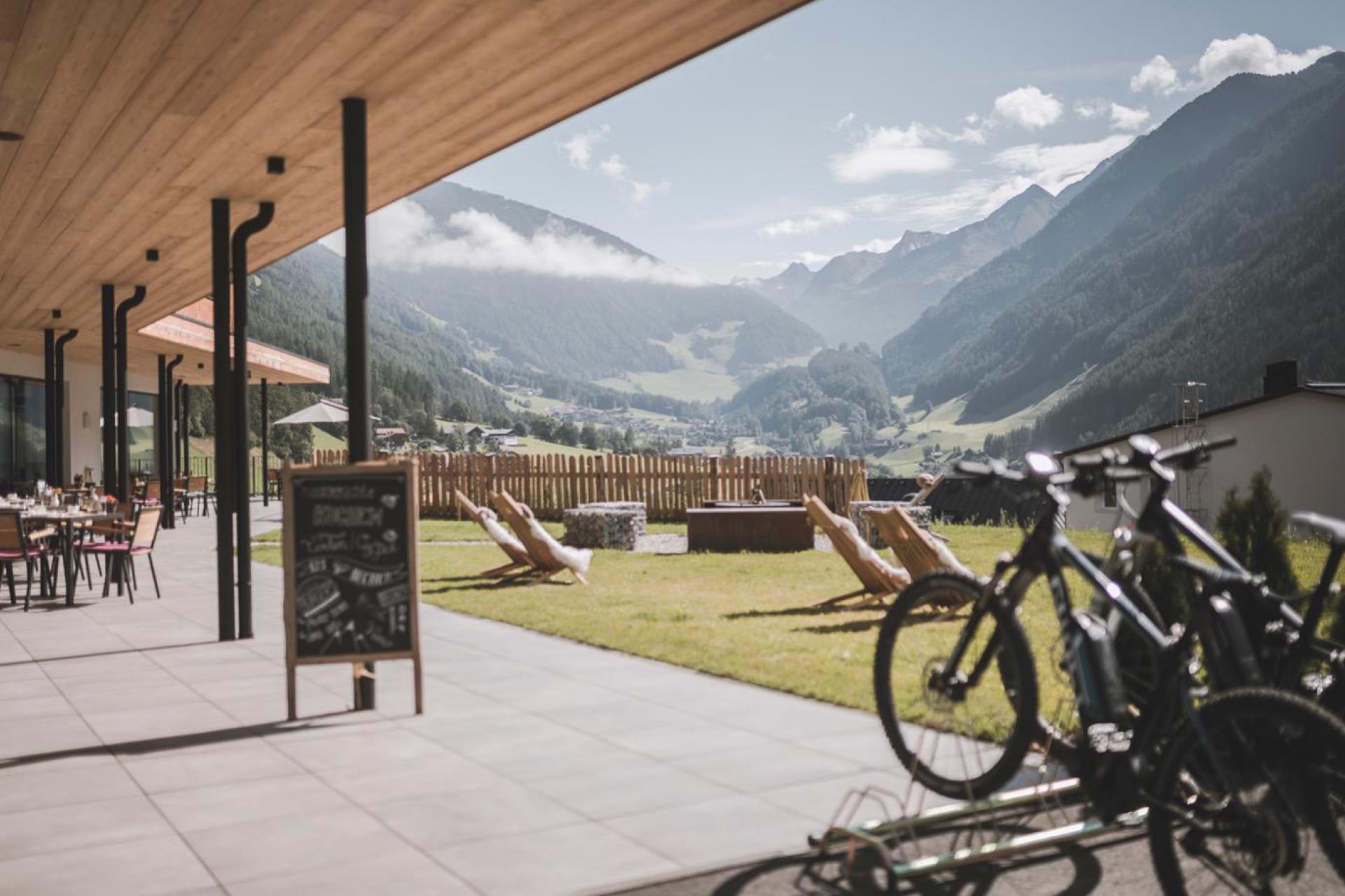 1. Luxury agriturismo with its own electric mountain bikes